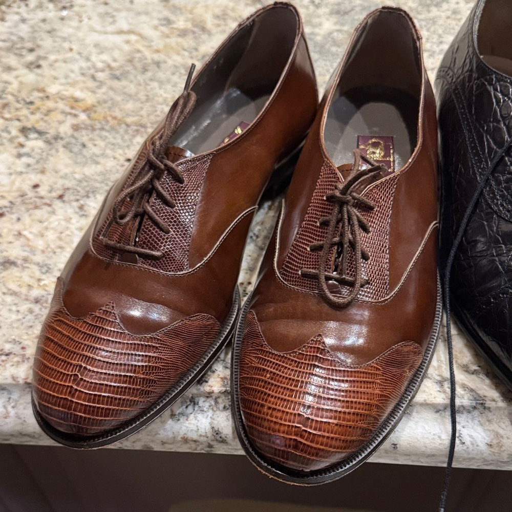 Classic Brown Leather Men's Oxfords